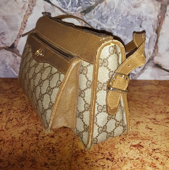 Vintage Gucci GG Monogram Supreme Crossbody Shoulder Handbag - Picture 4 of 13
